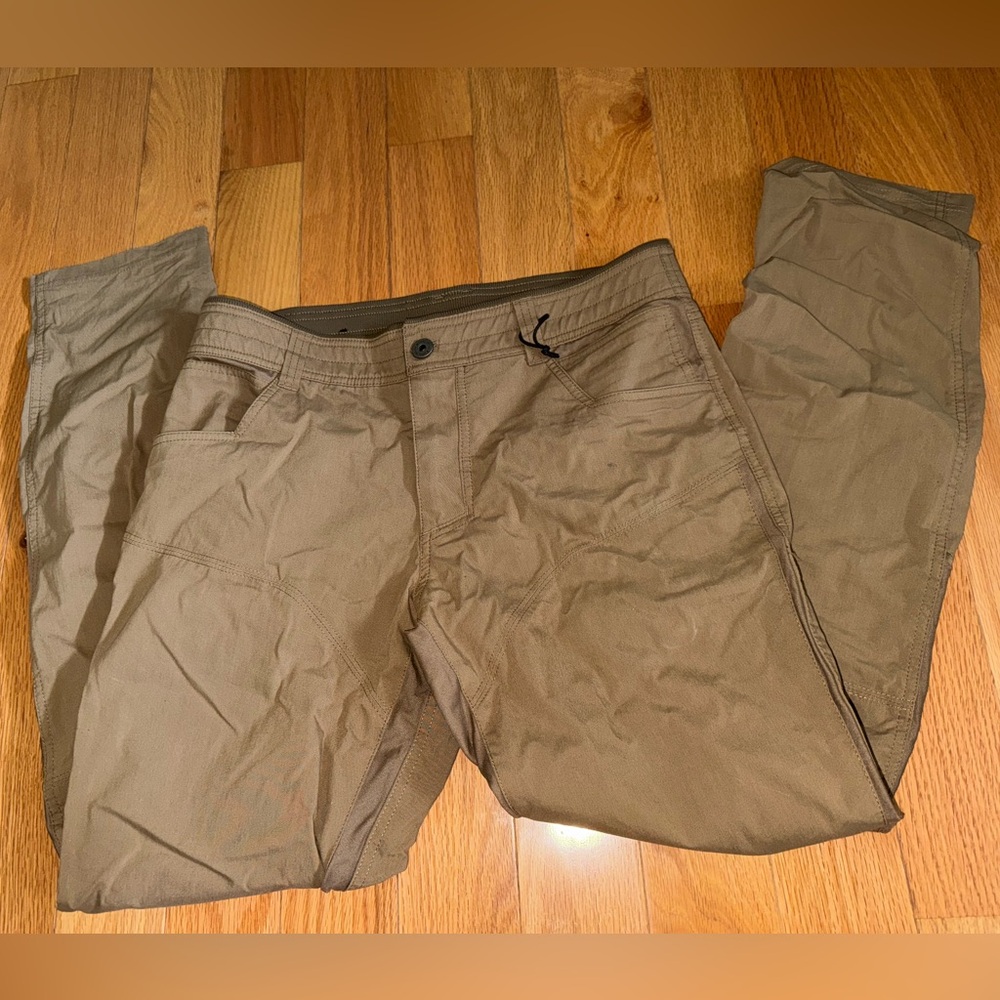 Kuhl Men’s Khaki Hiking Pants